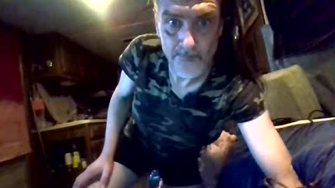 i-wish-i-was-a-girl online show from 12.21.25