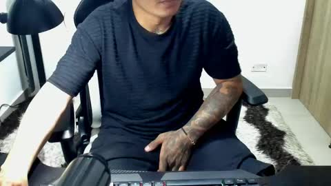Snapshot of stebankechimba chatting on 05.10.26 Stebankechimba online show from 05.10.26