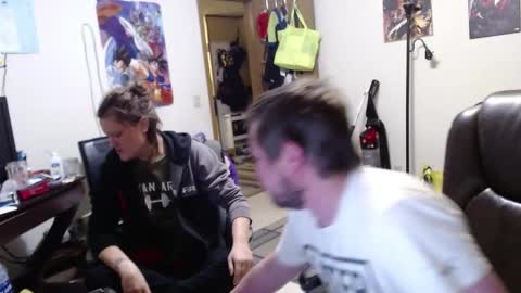 Snapshot of steelsings chatting on 09.30.25 SteelSings online show from 09.30.25