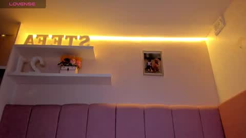 Stefa Gomez  online show from 02.01.25