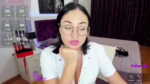 StefanaWinter online show from 11.20.25