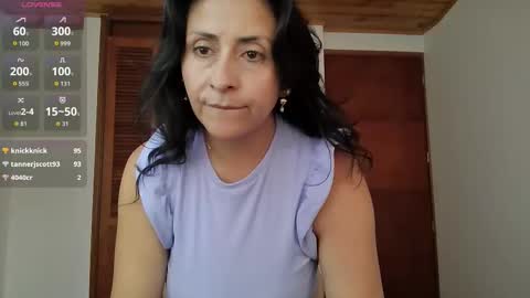Stafania 3 online show from 10.18.25