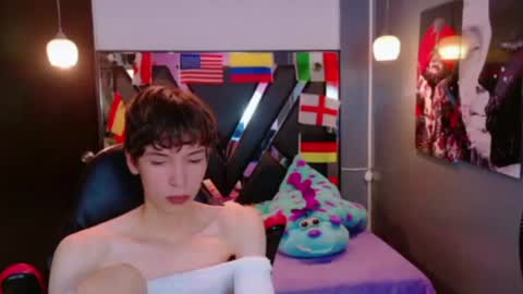 stefany piink online show from 06.14.26