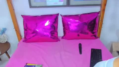 Snapshot of stefany_sweety chatting on 02.12.26 --Estefay-- online show from 02.12.26