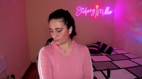 stefany online show from 01.10.25