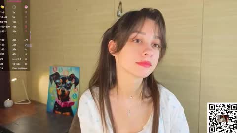 Snapshot of steffanimor chatting on 10.17.25 Becky steff online show from 10.17.25