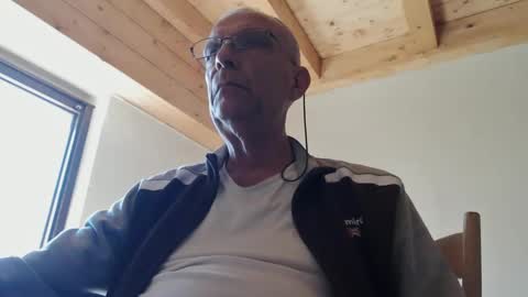 Snapshot of stefi444466 chatting on 04.25.26 stefi444466 online show from 04.25.26