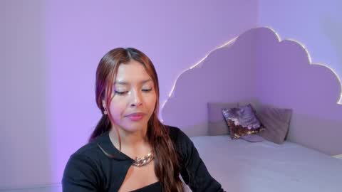 stefie online show from 12.30.24