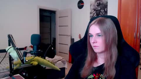 Diana online show from 02.24.25