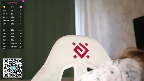 Stella online show from 10.26.25