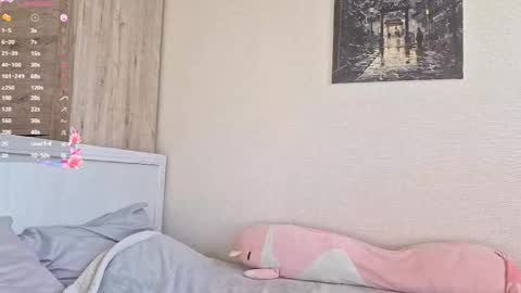 Snapshot of stellafalt chatting on 11.05.25 Stella online show from 11.05.25