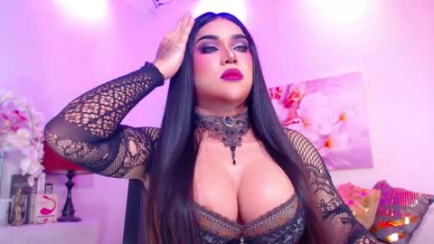 Snapshot of stellagrayts chatting on 01.13.26 CALL ME STELLA online show from 01.13.26