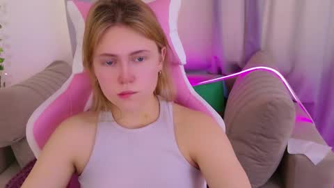 Stella 3 online show from 12.05.25