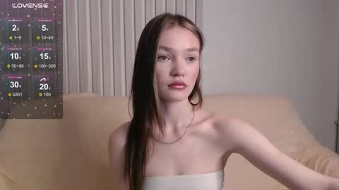 Snapshot of stellapayne chatting on 11.30.25 stellapayne online show from 11.30.25