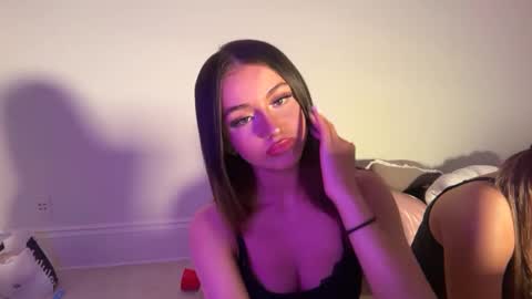 stellapearl online show from 09.18.25