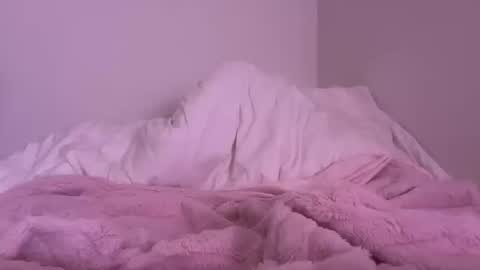 stellapearl online show from 10.10.25