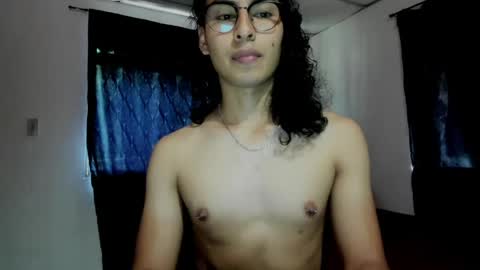 Antonio Stark online show from 04.28.26