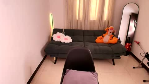 sara  instagram sariishalove online show from 02.12.26