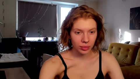 S T E L L A online show from 02.20.25