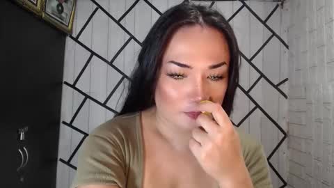 Stellaven online show from 12.22.25