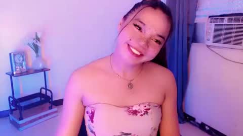 Snapshot of stellaxtemptationx chatting on 10.12.25 Stella sweet online show from 10.12.25