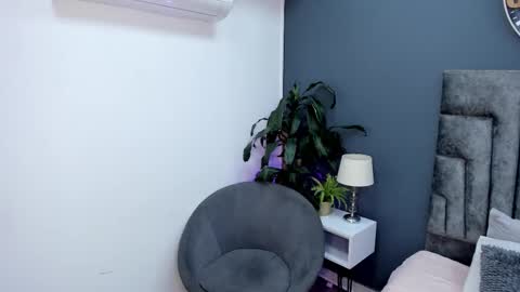 Stephane Rouss online show from 10.31.25