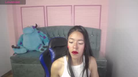 Stephania online show from 03.07.25