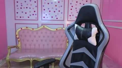 Stephania online show from 09.09.25