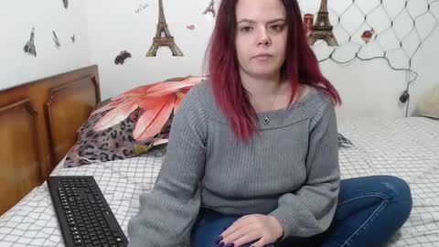 Snapshot of stephaniewild chatting on 02.04.25 Stephanie online show from 02.04.25