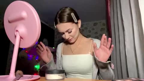 Snapshot of stephaniflicek chatting on 02.21.26 Stephani online show from 02.21.26