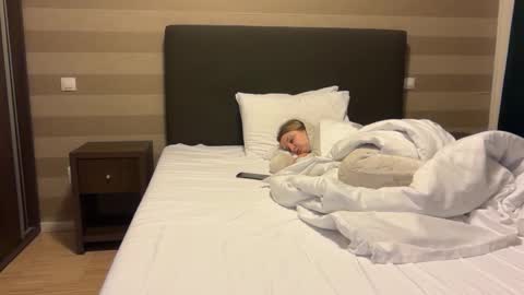 Stephany online show from 12.13.25