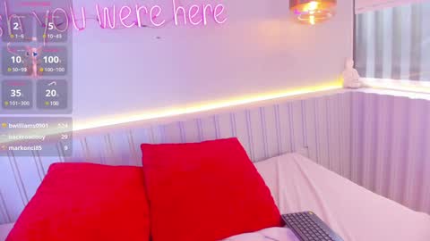 Stephany  online show from 01.11.25