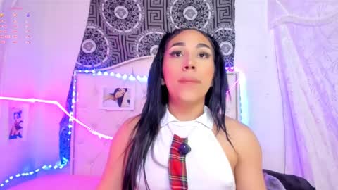 Anny online show from 04.07.26