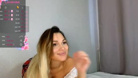 Stephany online show from 12.03.25