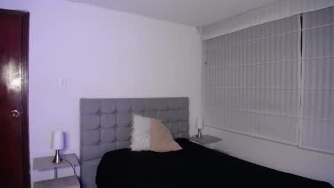 stephany_rodriguez_ online show from 10.18.25