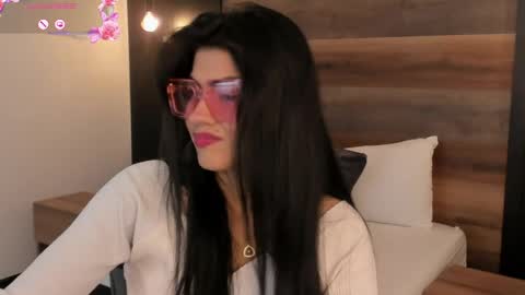 Snapshot of stephanya_ chatting on 04.23.26 S T E P H A N Y A online show from 04.23.26