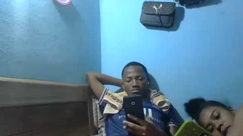 stephaolysca online show from 04.12.26