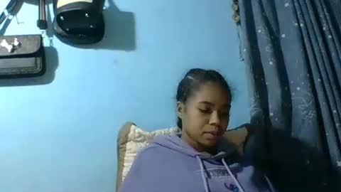 Snapshot of stephaolysca chatting on 05.18.26 stephaolysca online show from 05.18.26