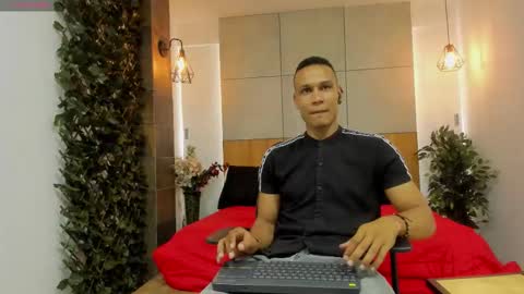    online show from 02.06.26