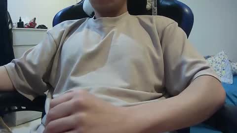 Snapshot of stevedaking chatting on 10.28.25 stevedaking online show from 10.28.25