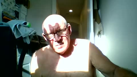 stevejons47 online show from 10.08.25