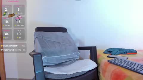 Snapshot of steven_modelo69 chatting on 02.21.25 steven_modelo69 online show from 02.21.25