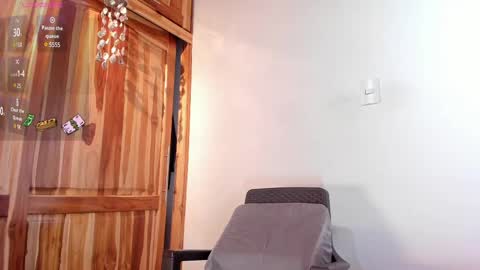 Snapshot of steven_modelo69 chatting on 02.24.25 steven_modelo69 online show from 02.24.25