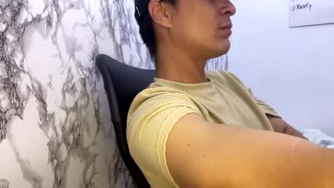 Snapshot of stevenhumps2 chatting on 10.23.25 orian online show from 10.23.25