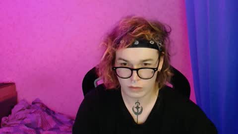 Snapshot of stevenspirs chatting on 11.06.25 Steve online show from 11.06.25