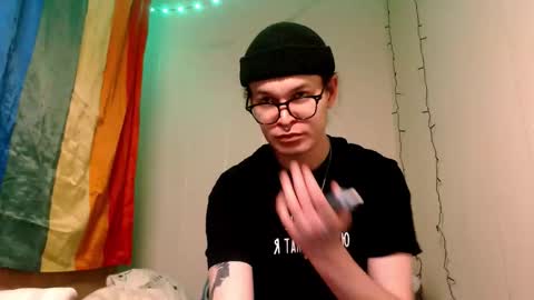 Snapshot of stevenspirs chatting on 11.23.25 Steve online show from 11.23.25