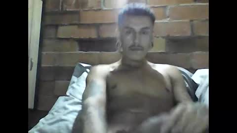 Snapshot of stevenzrodriguez9604 chatting on 12.18.25 stevenzrodriguez9604 online show from 12.18.25