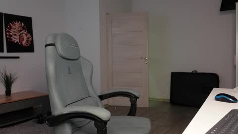 Stewart Barnz online show from 10.15.25