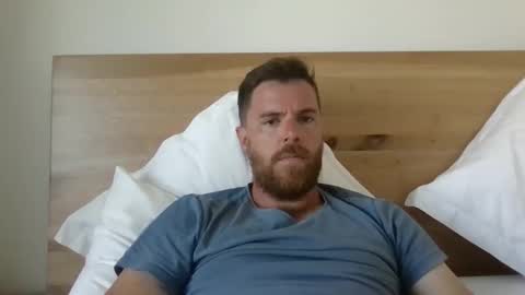 Snapshot of sticky_keyboard1234 chatting on 10.20.25 Josh online show from 10.20.25