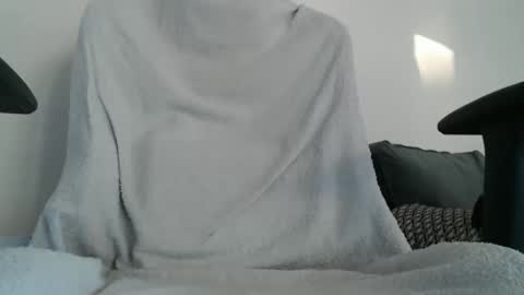 Snapshot of stivglatpik chatting on 11.21.25 stivglatpik online show from 11.21.25